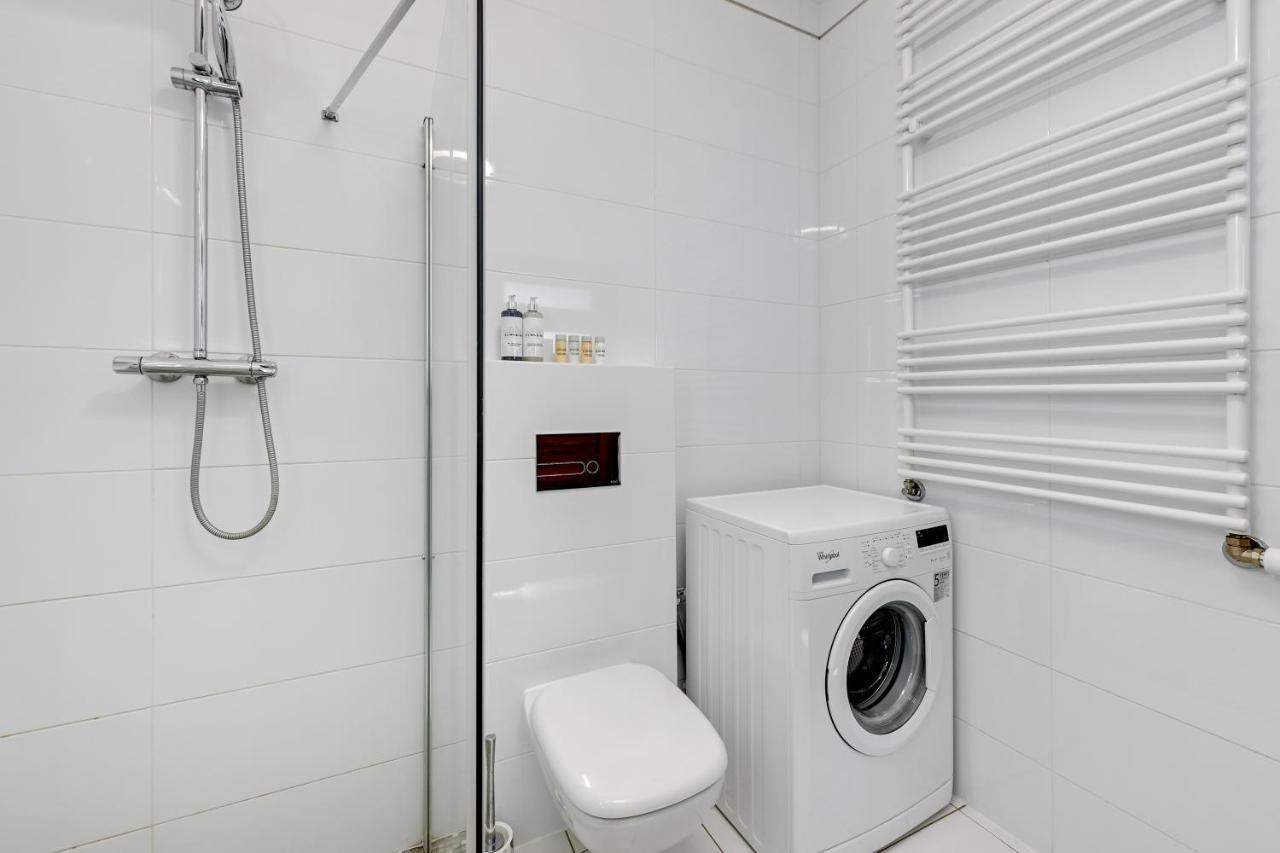 Downtown Apartments Sadova City Center & Parking Гданьск Экстерьер фото