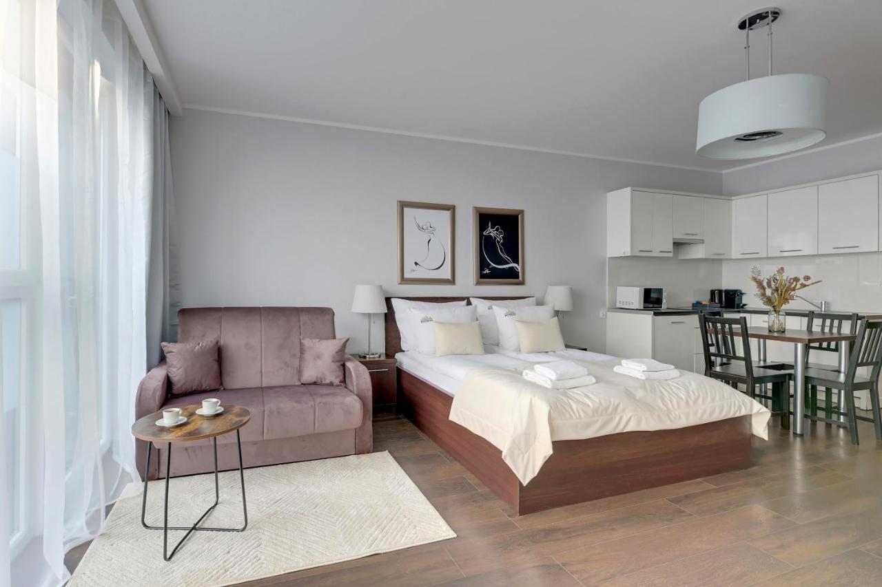 Downtown Apartments Sadova City Center & Parking Гданьск Экстерьер фото